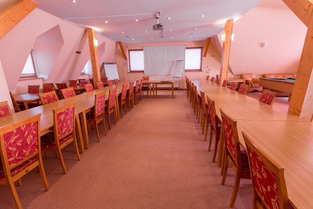 Fian - Noclegi I Konferencje W Centrum Закопане Екстер'єр фото